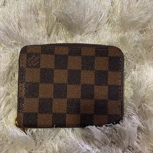 LV Card Wallet